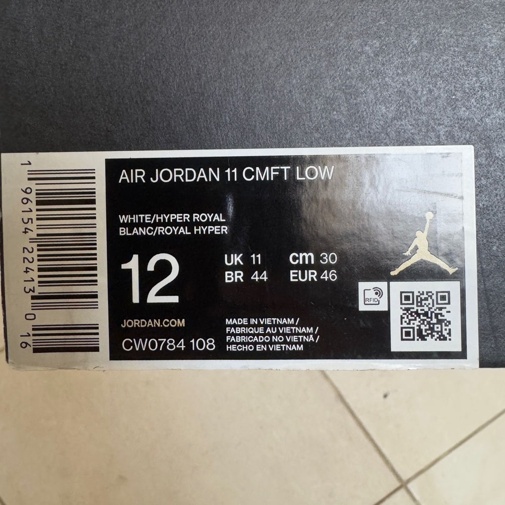 Jordan 11 CMFT Low White Safety Orange Hyper Royal - Picture 5 of 5